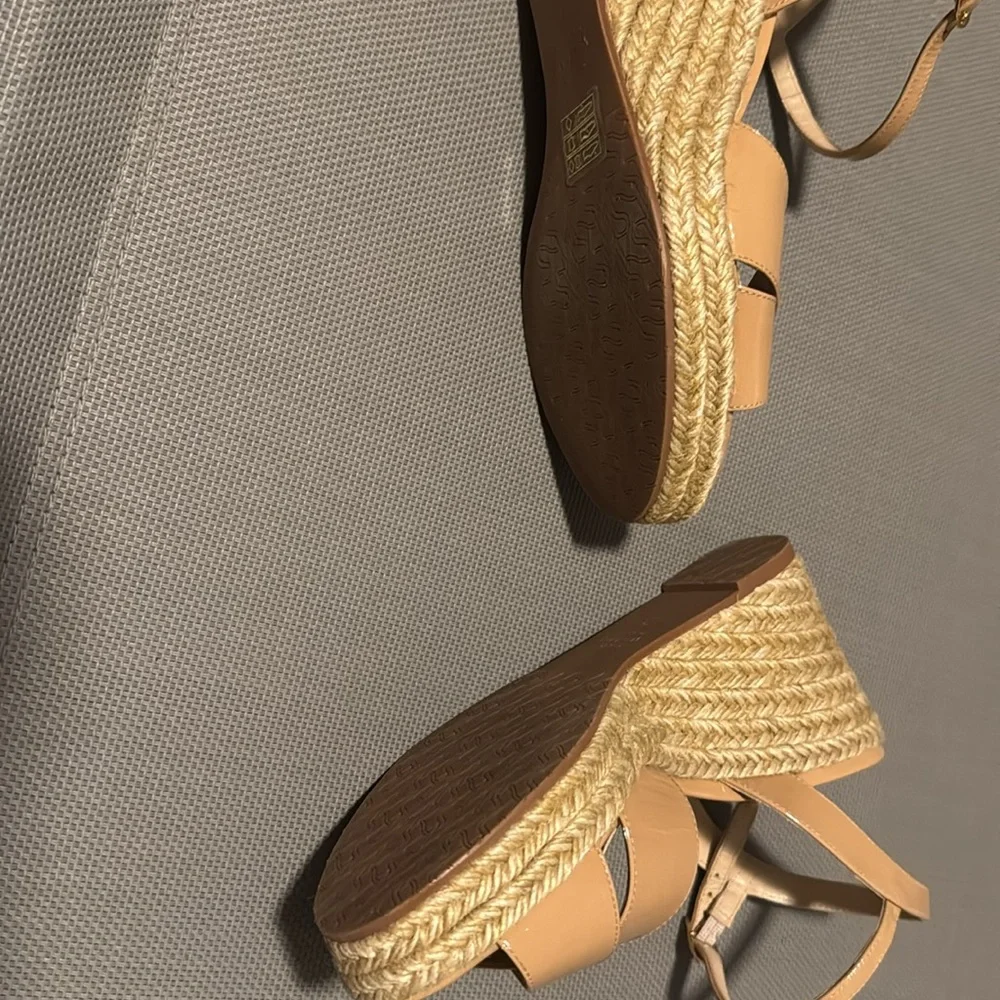 Stuart Weitzman Rosemarie Patent Leather Platform Espadrille Wedge Sandals, new - Picture 6 of 6